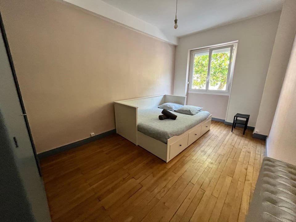 Gloriette 4pers Tv et Wifi Apartment in Nantes