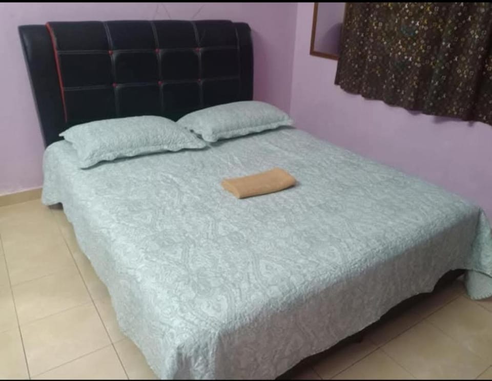 Homestay Manjoi - muslim2 House in Ipoh