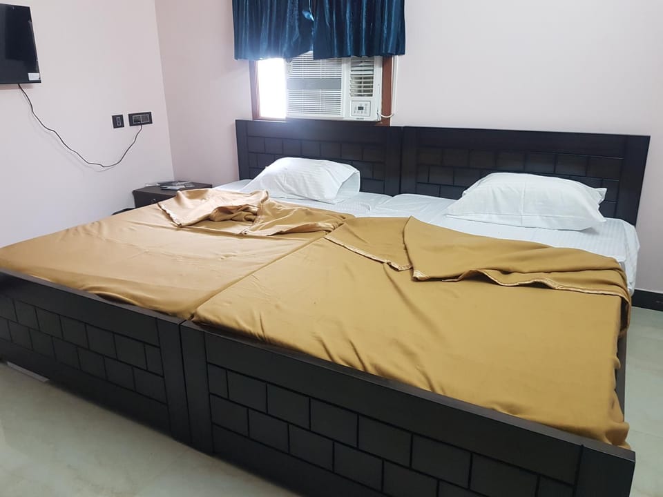Ruby Spacious 3 BHK Korattur Apartment in Chennai