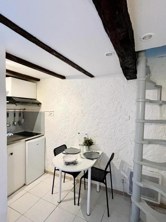 STUDIO en Duplex Apartment in French Riviera