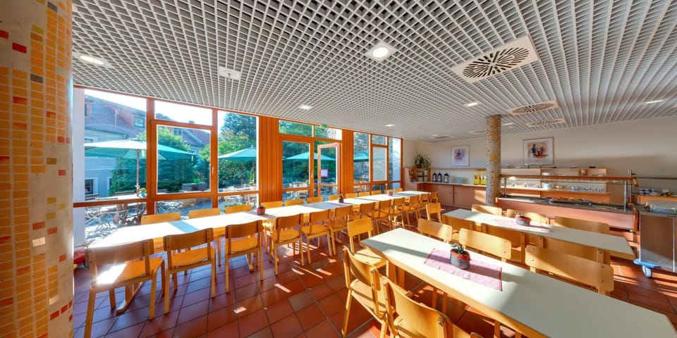 Restaurant/places to eat, Food and drinks, Food, Breakfast