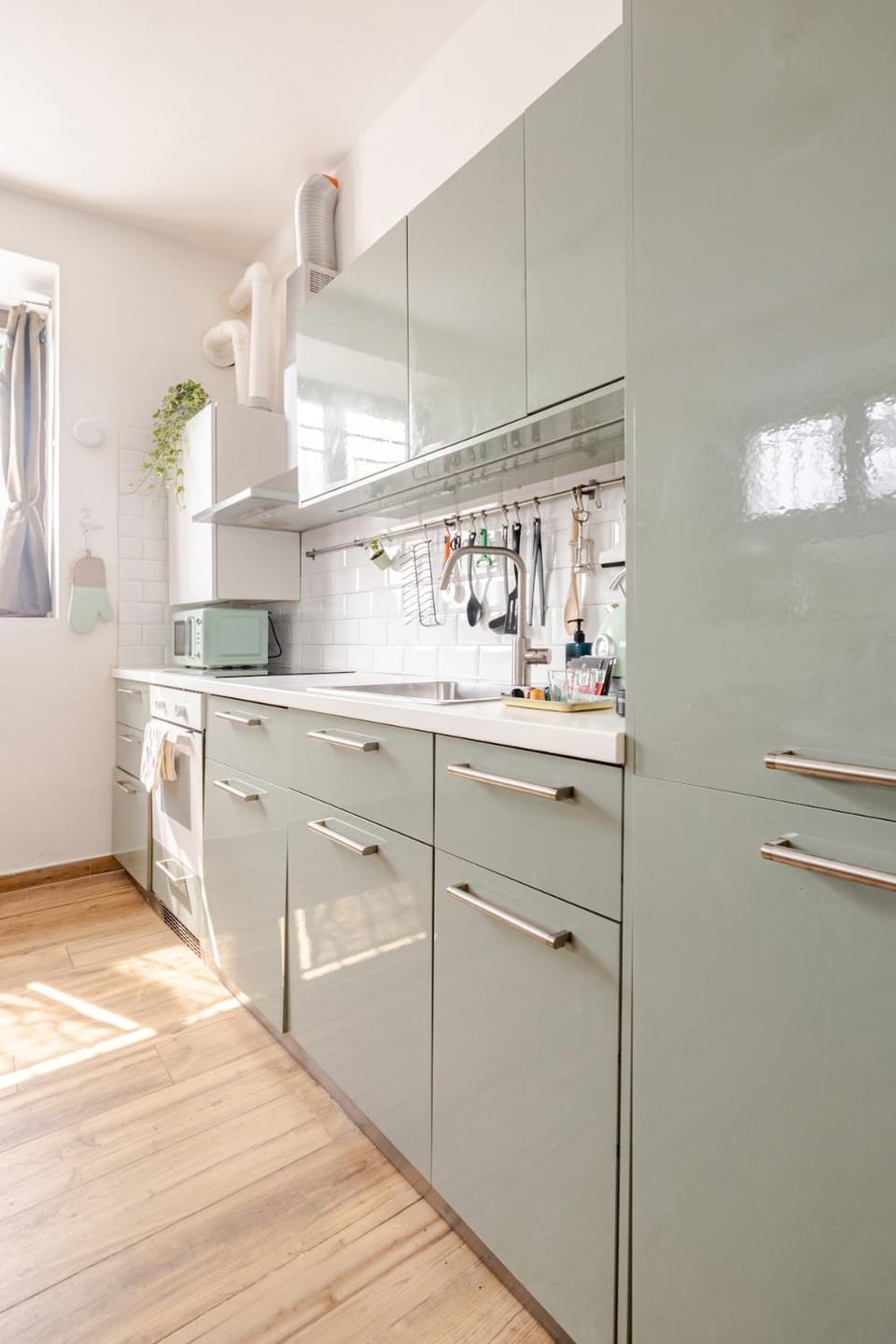 Kitchen or kitchenette, dishwasher, oven, stove, kitchen