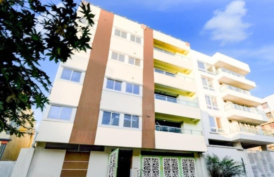 Property building, Day, View (from property/room), Balcony/Terrace