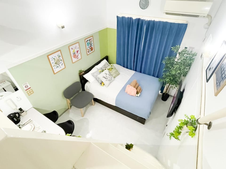 Bed, Photo of the whole room, Bedroom, air conditioner