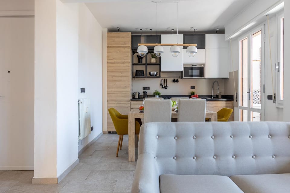 Kitchen or kitchenette, Living room