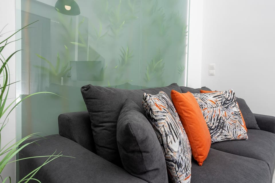 Bright 2 bedroom apartment in Palaio Faliro Apartment in South Athens