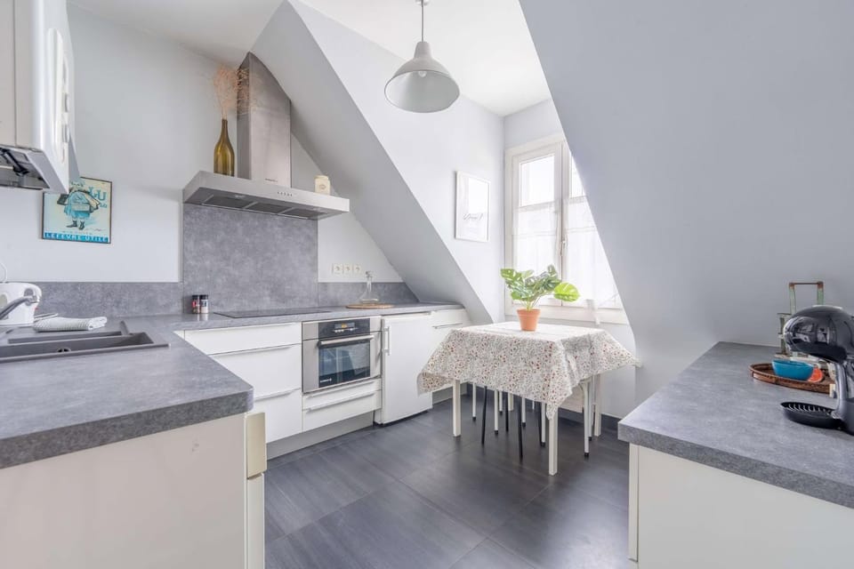 Kitchen or kitchenette, minibar, pet friendly, toaster