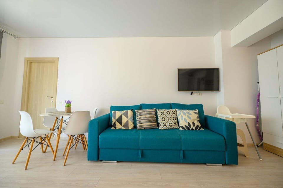 Sea & Lake Studio Apartment in Constanta