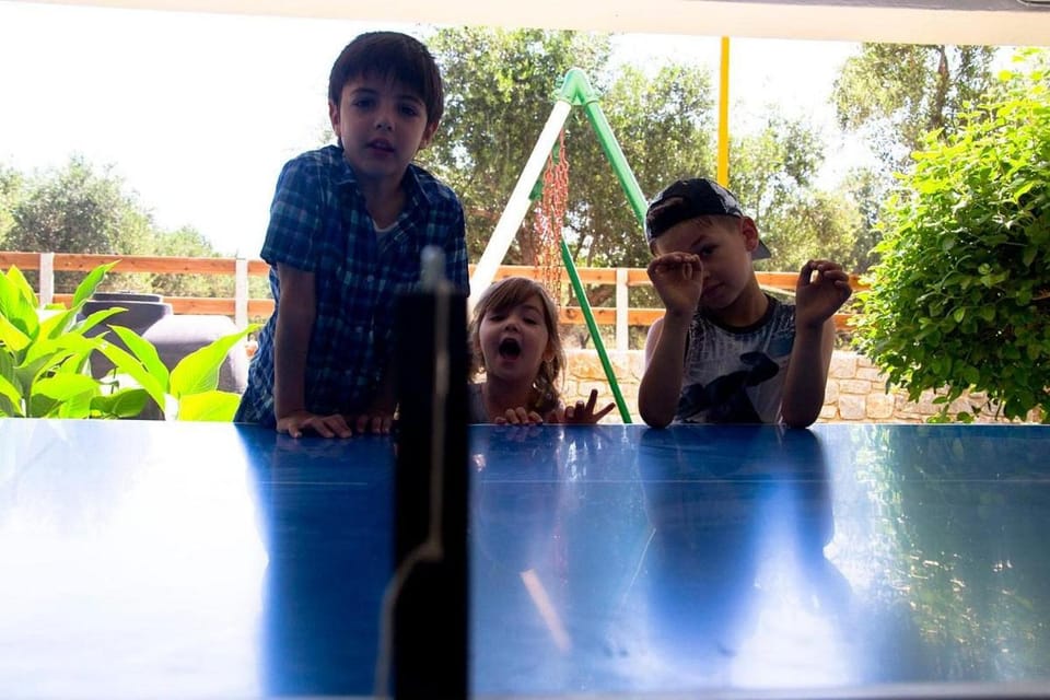 Table tennis