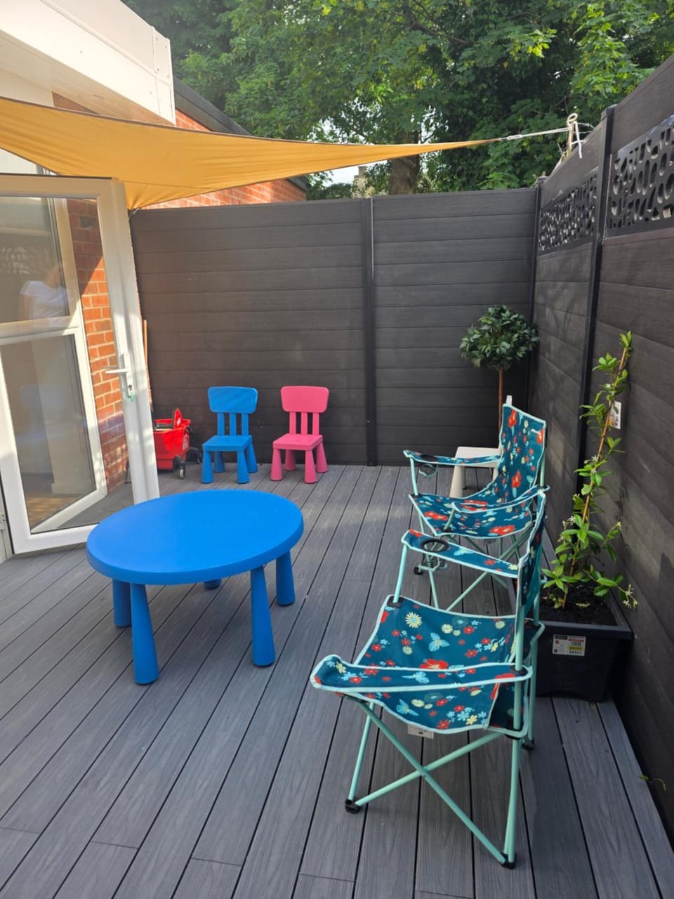 Bee Hive Studio Flat Bed and Breakfast in Stretford