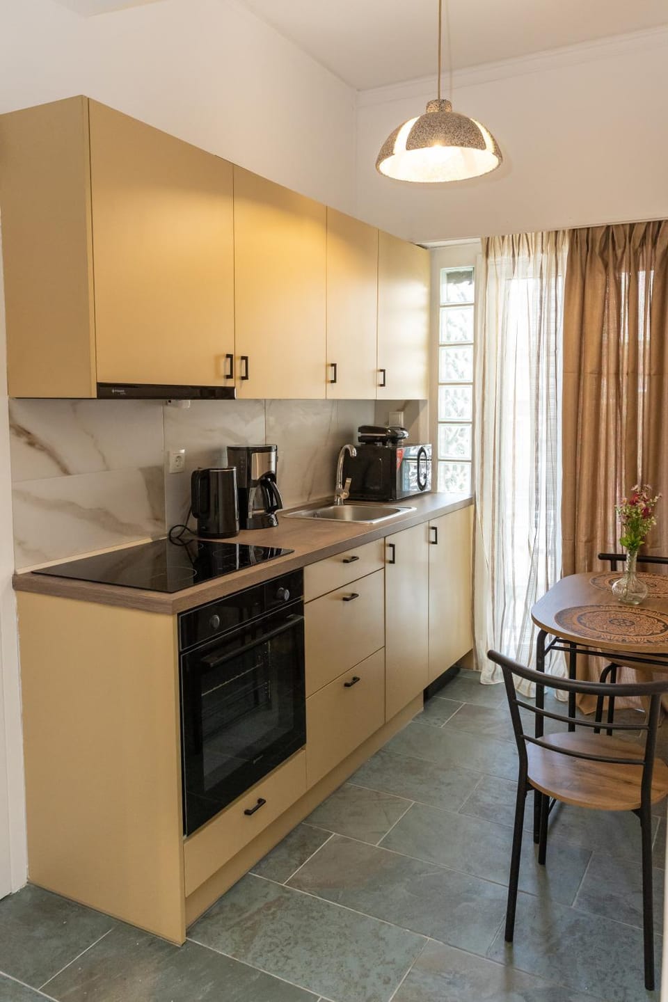 Hillside Suite Athens Apartment in Athens
