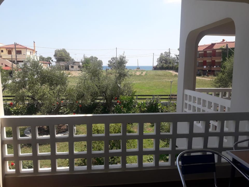 Garden view, Sea view