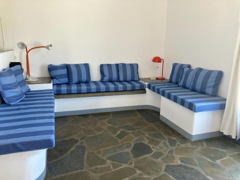 Amazing house close to the beach Villa in Decentralized Administration of the Aegean