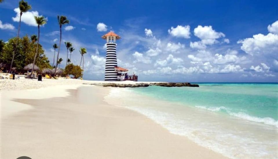 Las Palmeras House in Dominicus