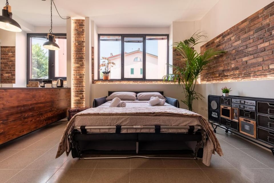 Wild Loft 20' Milan, 15 RHO-FIERA & MXP Apartment in Lombardy