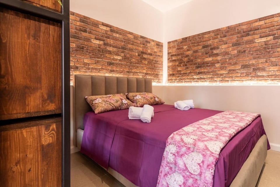 Wild Loft 20' Milan, 15 RHO-FIERA & MXP Apartment in Lombardy