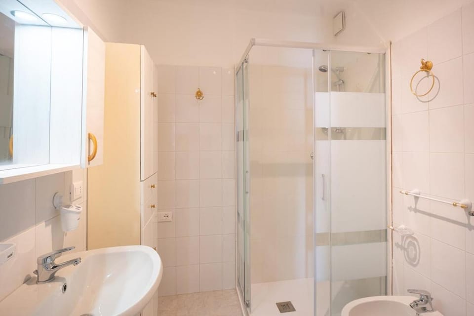 La Casa di Renée - Sea view Apartment in Liguria