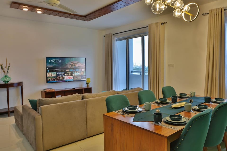 TV and multimedia, Seating area