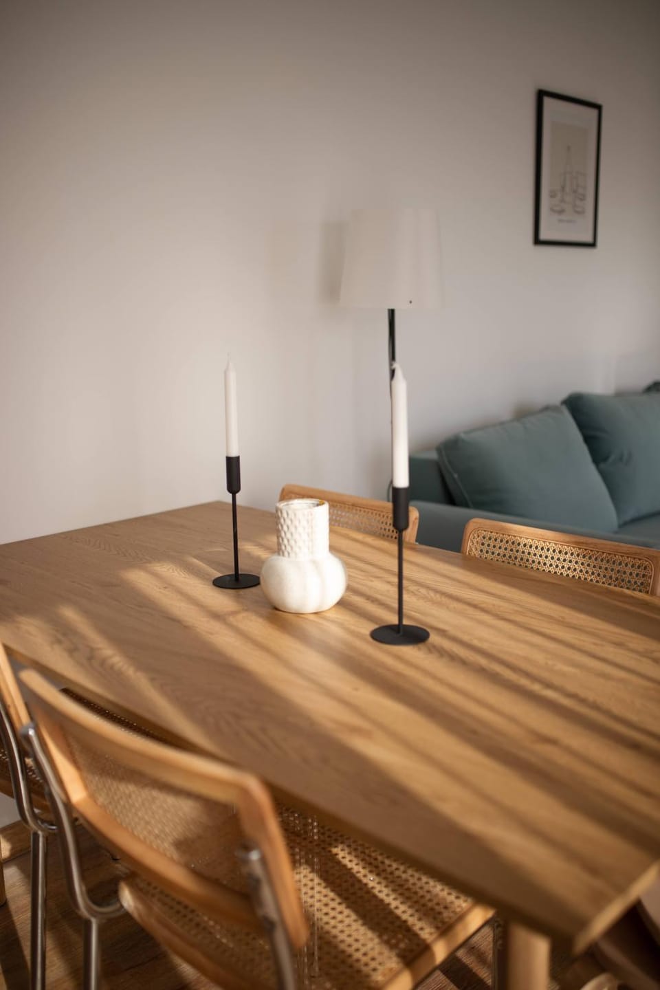 Seating area, Dining area
