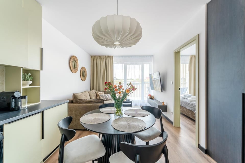Kitchen or kitchenette, Living room, Photo of the whole room, Seating area