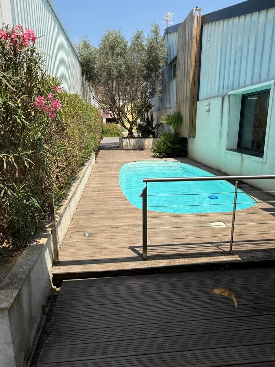 Atypical loft with private pool House in Le Lavandou