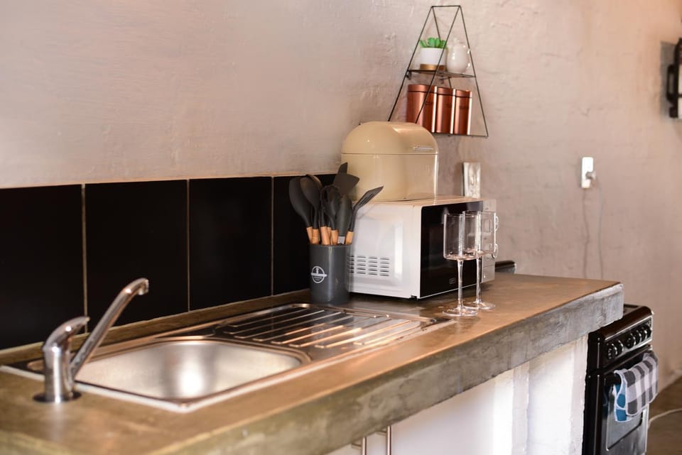 Coziness in Maboneng Apartment in Johannesburg