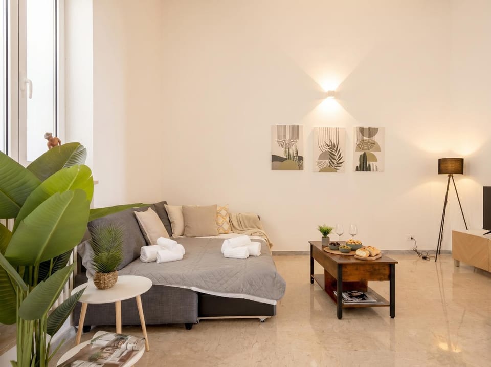 Soggiorno Ampio e Luminoso vicino al Lungomare di Bari Apartment in Bari