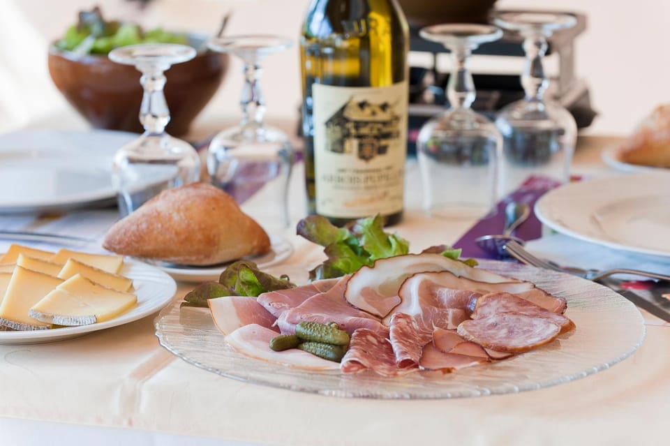 Restaurant/places to eat, Lunch