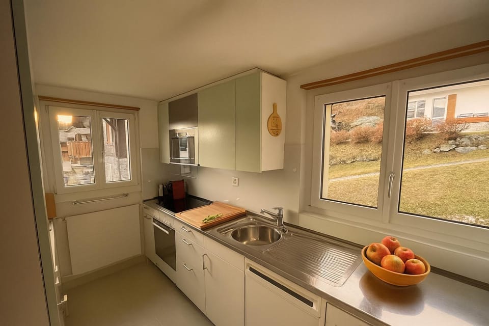 Chalet Alpenheim 2 OG Apartment in Canton of Valais