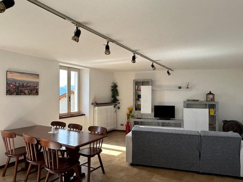 La Fraschera Apartment in Lombardy