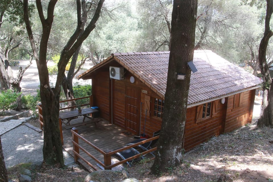 Alivi Di A Restonica Campground/ 
RV Resort in Corsica