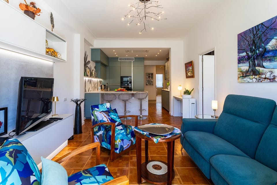 TV and multimedia, Living room, kitchen
