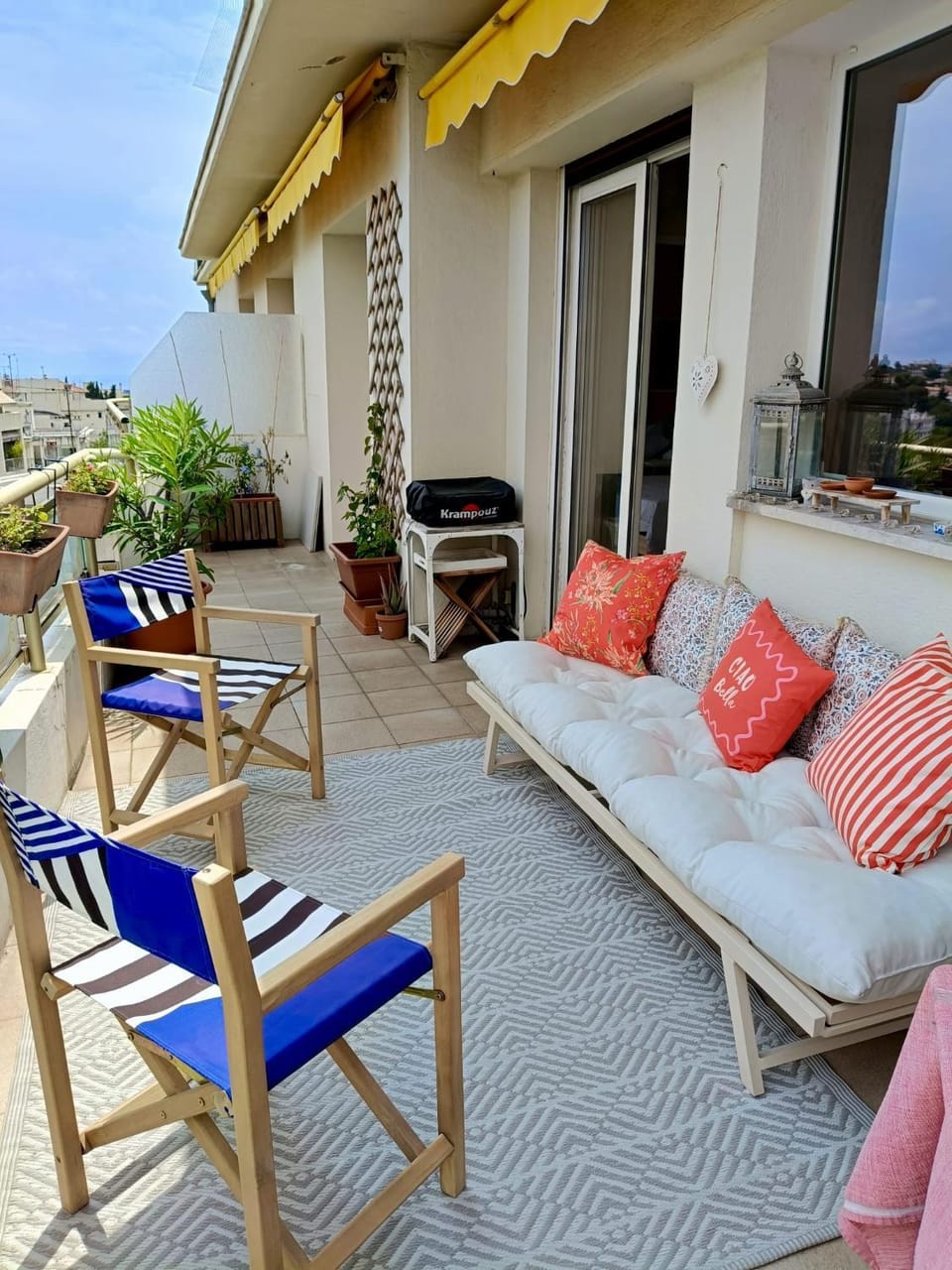 Patio, Day, View (from property/room), Balcony/Terrace