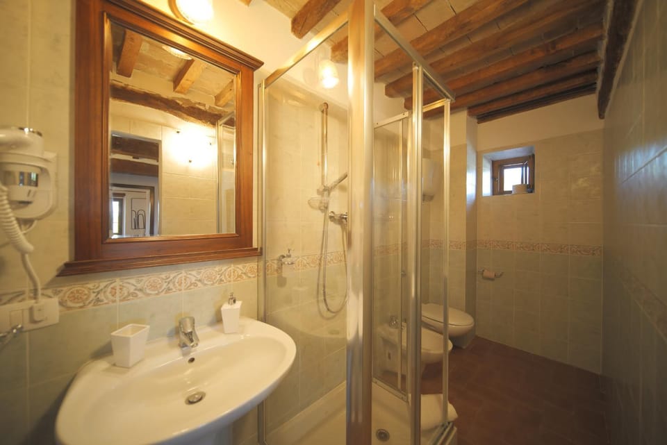 Antico Borgo Delle Rose Farm Stay in Umbria