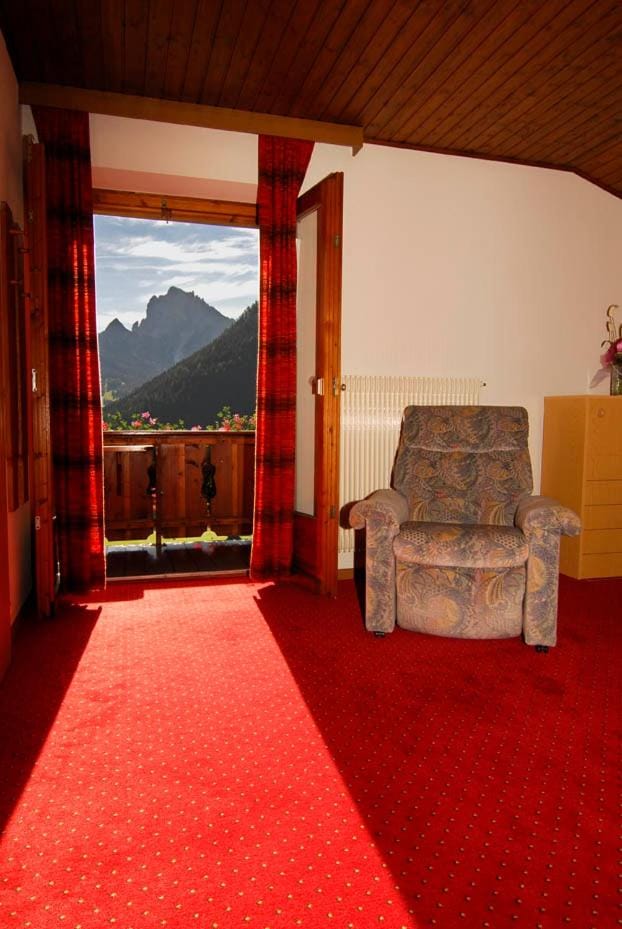 Appartament Alpenheim Apartment in Prags