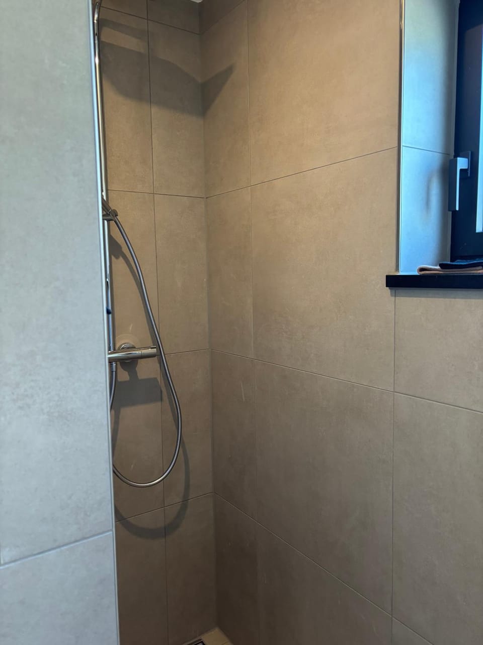 Bathroom, Living room