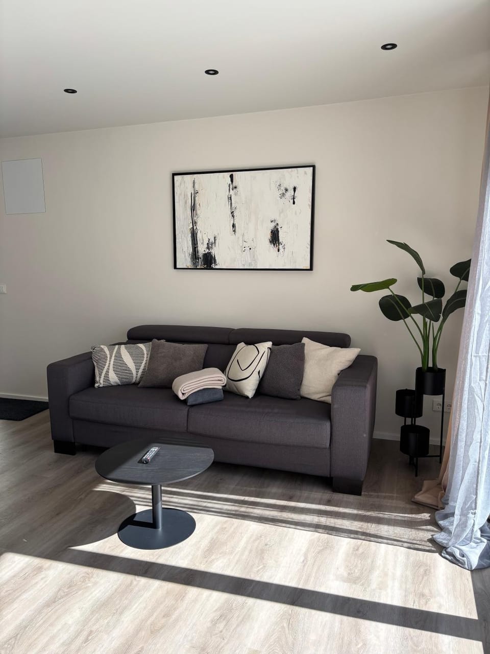 Property building, Living room