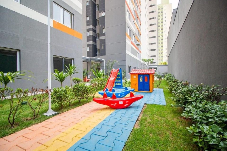 Familia Apartamento no Brás com Piscina/Metrô Brás Apartment in Sao Paulo City