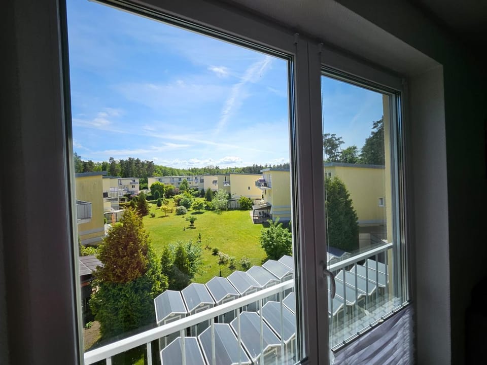 Day, View (from property/room), Garden view
