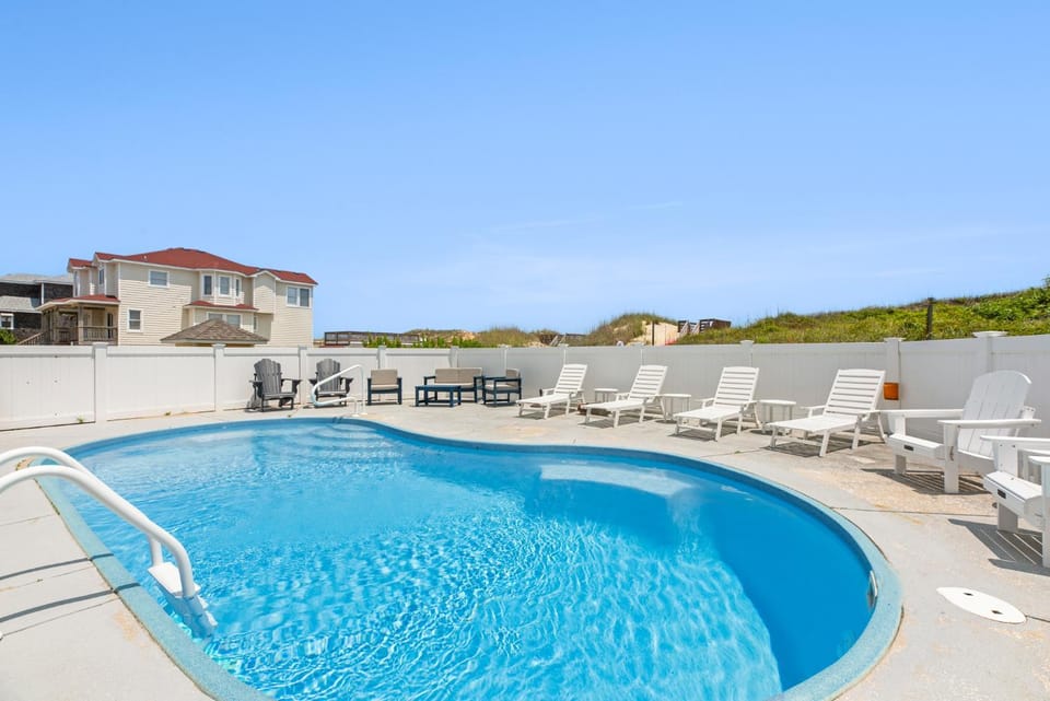 Surf Monkey House in Nags Head