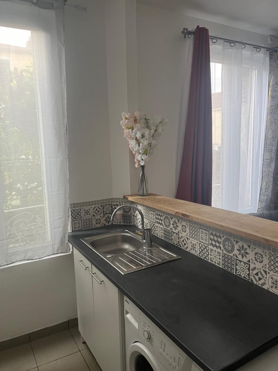 Good Paris Roissy CDG Apartment in Drancy