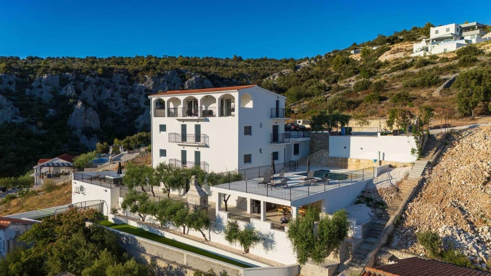Villa Forte Sevid Villa in Šibenik-Knin County, Croatia