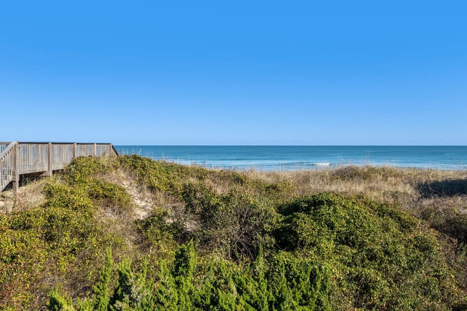 Surfers Watch House in Nags Head