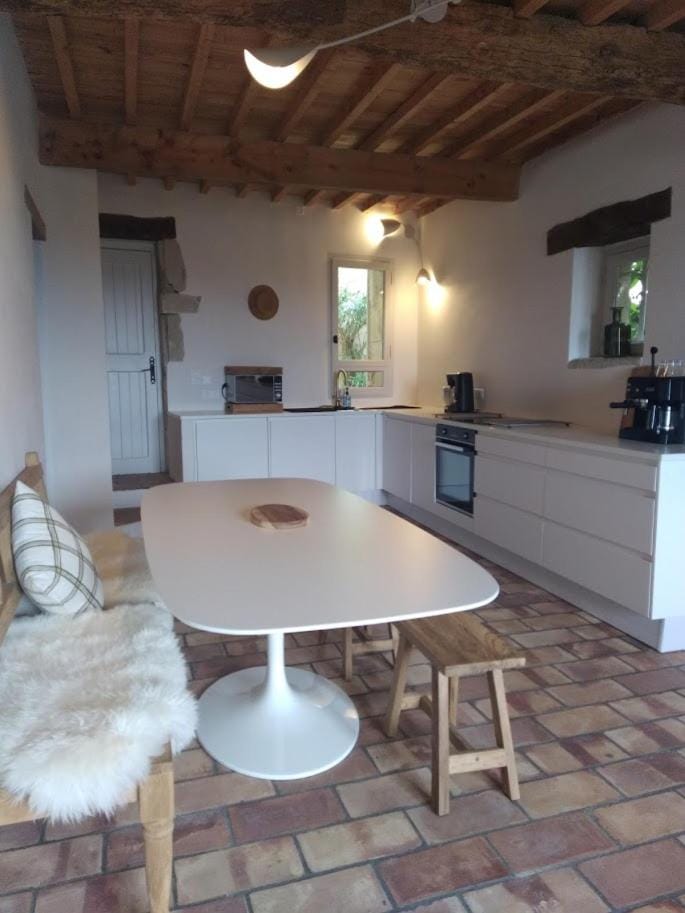 Dining area, oven, stove, kitchen