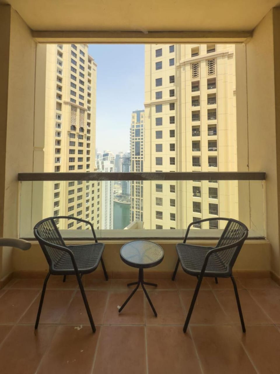 Nasma Luxury Stays - Jacuzzi Dreams 1 BR in Jumeirah Apartment in Dubai