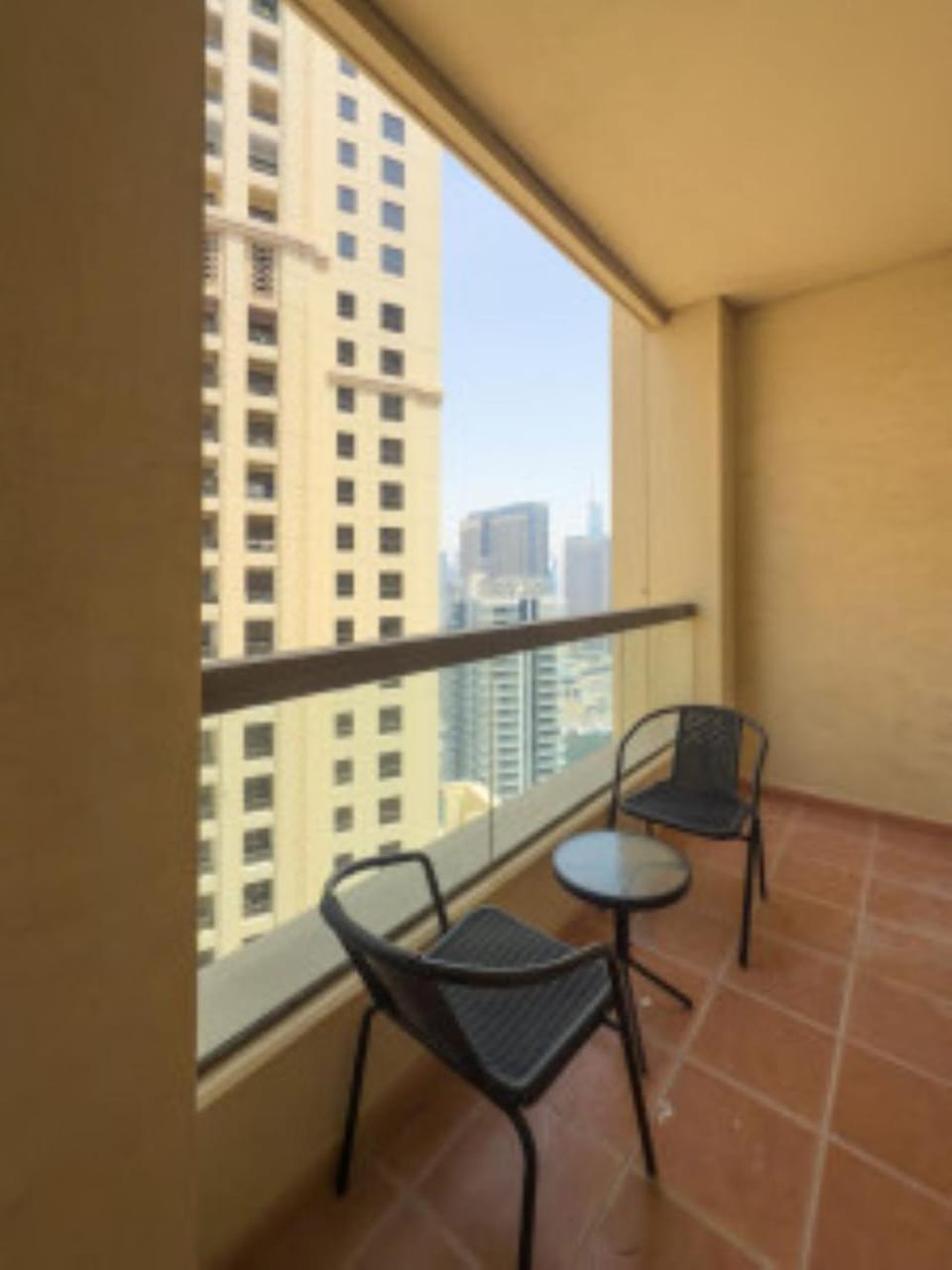 Nasma Luxury Stays - Jacuzzi Dreams 1 BR in Jumeirah Apartment in Dubai