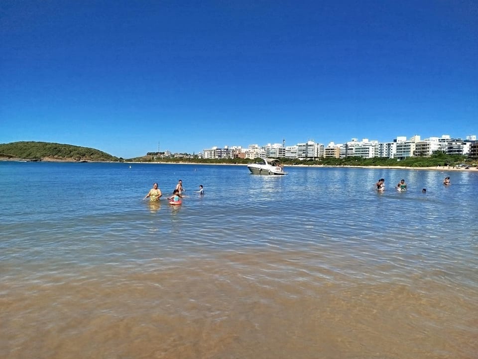 Apartamento com lazer Apartment in Guarapari