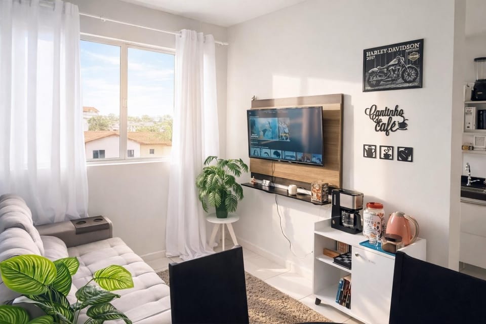 TV and multimedia, Living room, Seating area, Evening entertainment
