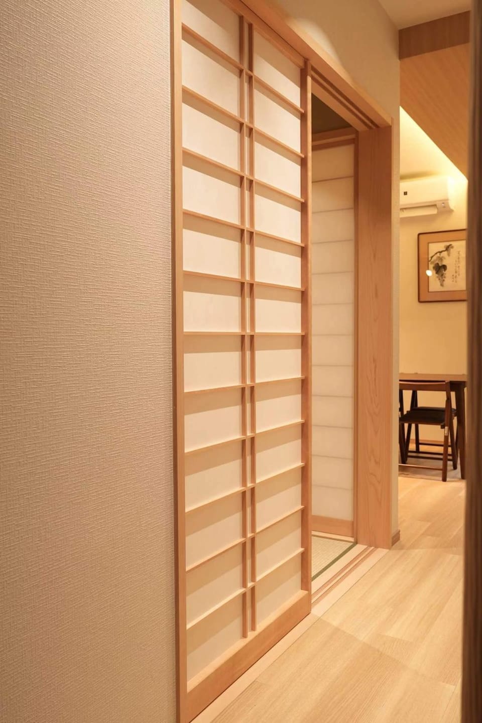 幸田居山王 Apartment in Osaka