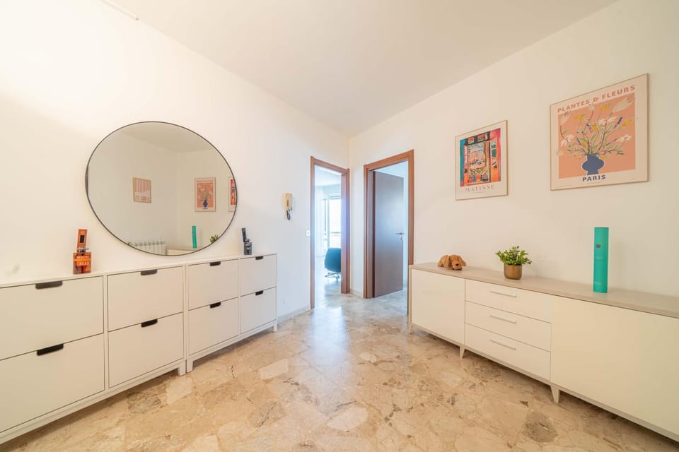 La Darsena Front lake apartment Apartment in Canton of Ticino
